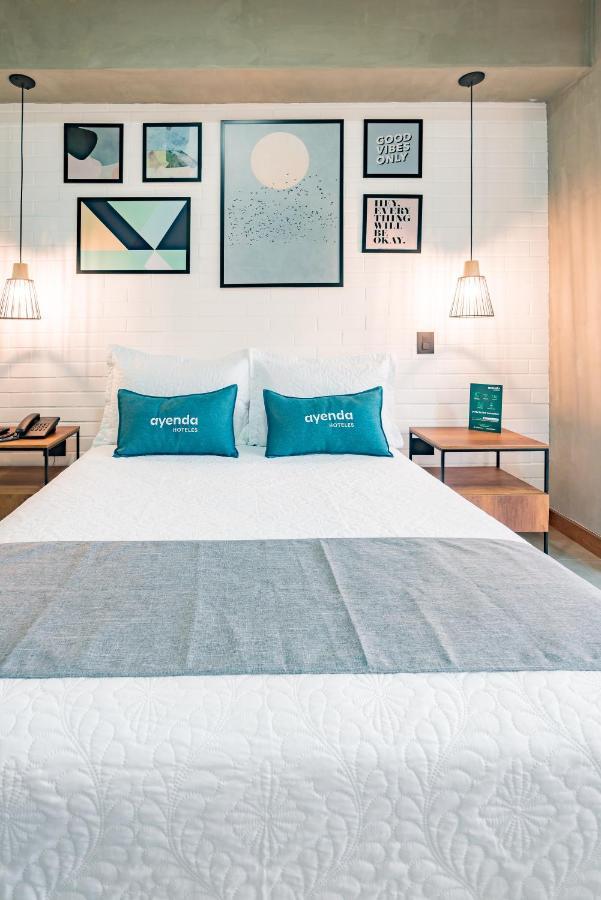 Aparthotel Loft 32 Medellin Living Exterior foto